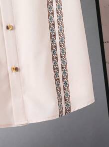 SHEIN Tween Boys College Travel Print Turndown Collar Short Sleeve Casual Shirt, Suitable For Commuting, School, Daily, Sport, Spring/Summer