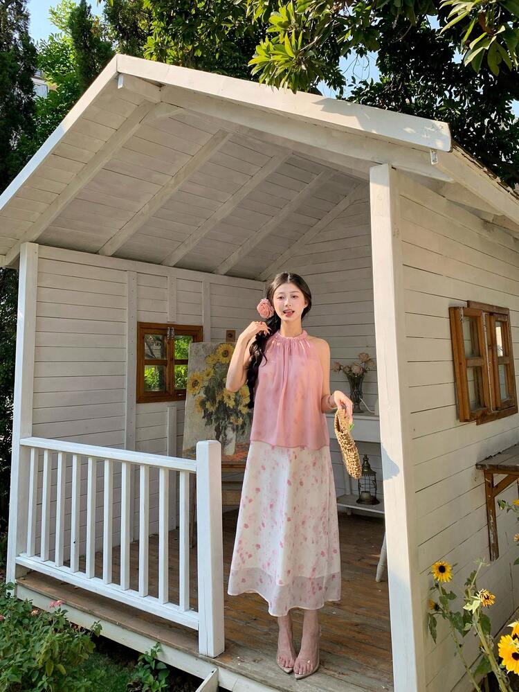 Women Summer Casual Long Patchwork Ditsy Floral Sleeveless A-Line Sundress, Sweet And Romantic Maxi Dress