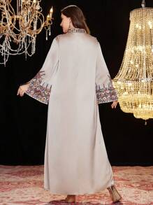 Al Najma Plus Size Women's Arabic Style Long Dress, Minimalist Embroidered Luxurious & Elegant Kaftan,Modest