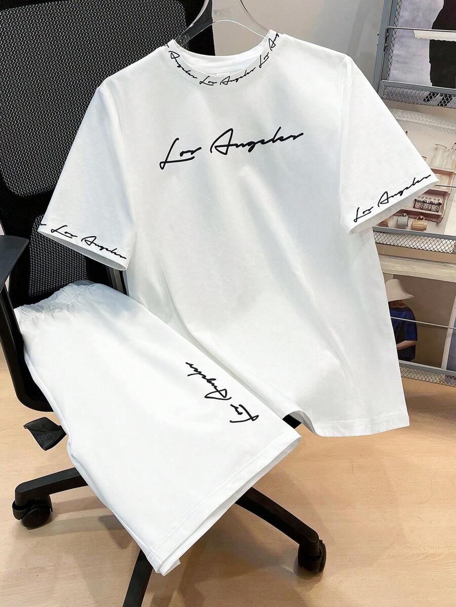 SHEIN 2 piezas Camiseta de manga corta con cuello redondo y estampado de letras sencillo, y pantalones cortos, informal para adolescentes, adecuado para usar en primavera y verano; ropa de adolescente; chaquetas para adolescentes, vuelta al cole en primavera