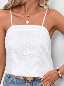 SHEIN VCAY Plus Size Women's Vacation Floral Embroidered Loose Camisole