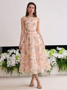 MOTF Soiréza Vestido de cóctel de línea A con bordado floral de malla