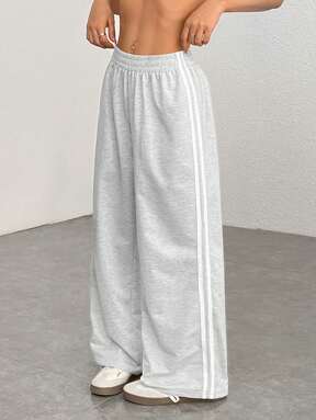SHEIN PETITE Casual Black Side Striped Trousers Simple Fashion Daily Casual Graduation,Back To School Outfits,Graduation,Teacher Outfits For Women,Back To School