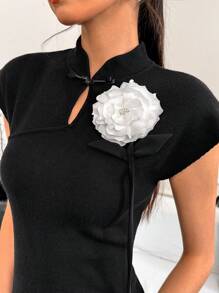 EastFlair Áo len dệt kim nút trang trí hoa 3D thanh lịch cho nữ - màu đen - Xem 6