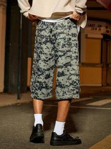 PAVTROS Pantalones cargo de 3/4 con estampado de camuflaje de corte recto, un excelente regalo para novios o esposos. Pantalones cortos cargo de camuflaje de verano para hombres, pantalones rectos casuales sueltos con estampado de línea de mosaico de camuflaje, adecuados para el uso diario y el streetwear favorito. - Verde militar - Ver 2