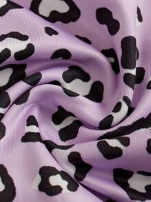 SHEIN Conjunto deportivo con estampado de leopardo de manga corta y cuello redondo para niñas preadolescentes