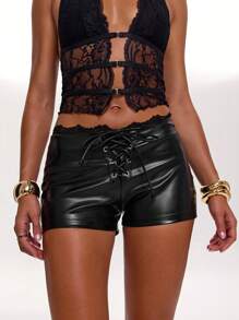 SHEIN BAE Short femme  avec bordure en dentelle et laçage croisé à la taille, convient pour les voyages de printemps/été, les festivals de musique country, les tenues de concert
