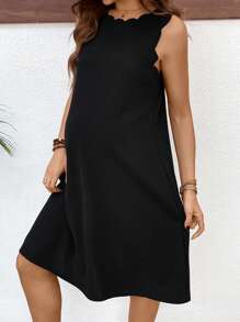 SHEIN Maternity Solid Color Arc Trim Round Neck Sleeveless Casual Dress