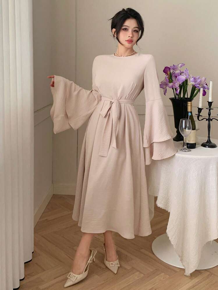 DAZY Vestido de longitud media con cuello redondo, mangas acampanadas y cintura marcada en unicolor para mujer. Vestido de fiesta, con volantes, vestido de boda, vestido de otoño de manga larga, vestido elegante para mujer, vestido largo tipo maxi - Beis - Añade 10
