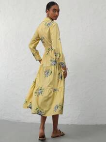 Aveloria Modichic 条纹与花卉随机印花长袖休闲连衣裙 - 黃色 - 查看 2