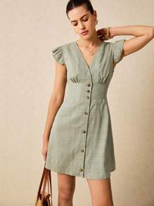 SHEIN Frenchy 女式夏季纯色 V 领蝴蝶袖 A 字迷你连衣裙，泡泡纱绉布面料，夏季