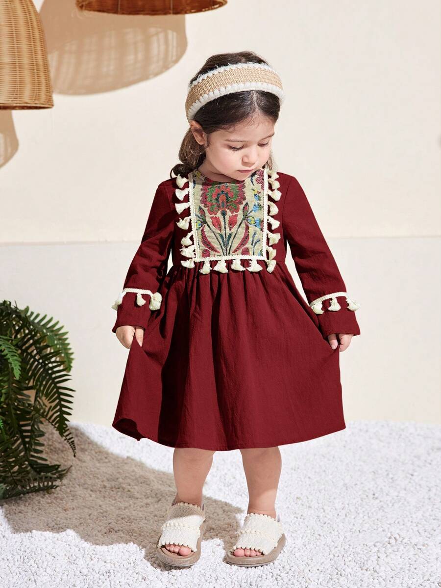 SHEIN 女婴可爱碎花流苏长袖连衣裙，适合春夏度假穿着 - 紅色 - 查看 1