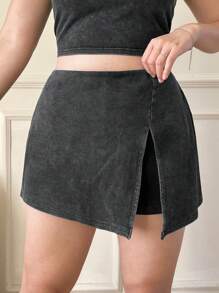 SHEIN EZwear Quần short đen giặt axit cỡ lớn cho nữ có đường xẻ bên hông - màu đen - Xem 1