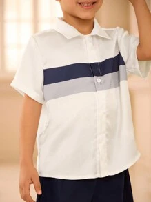 SHEIN 2 件装男童纯色拼布前扣短袖上衣和短裤套装 - 彩色 - 查看 3