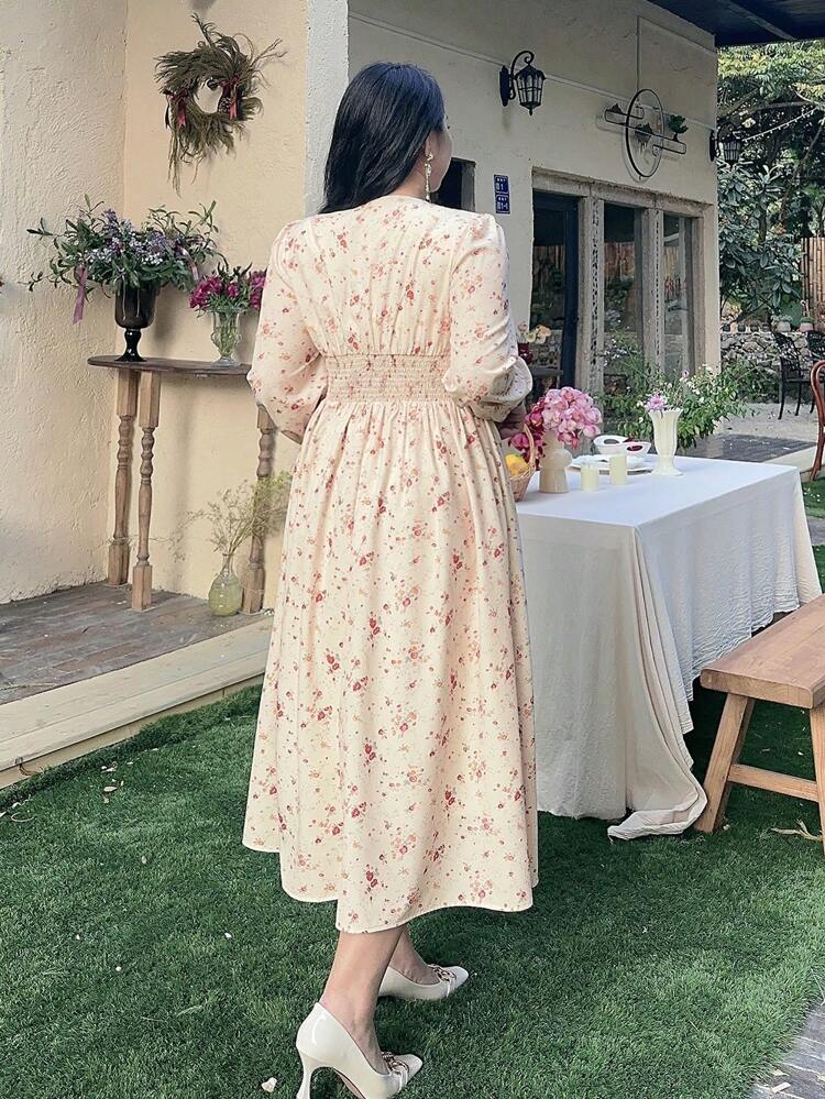 Dazy Petite Plus Plus Size Ditsy Floral Contrast Lace Deep V Neck Long Sleeve Dress, Apricot Color, Spring/Summer/Autumn, Ruffle Vacation Outfits Women Maxi Dress Boho