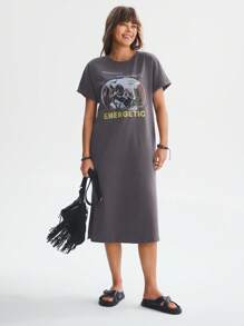 SHEIN LUNE Letter and Horse Print Cuffed Tee Dress