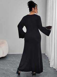 Modelyn Plus Size Elegant Contrast Color Trim Bell Sleeve Midi Dress