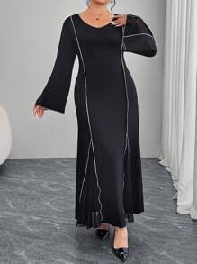 Modelyn Plus Size Elegant Contrast Color Trim Bell Sleeve Midi Dress