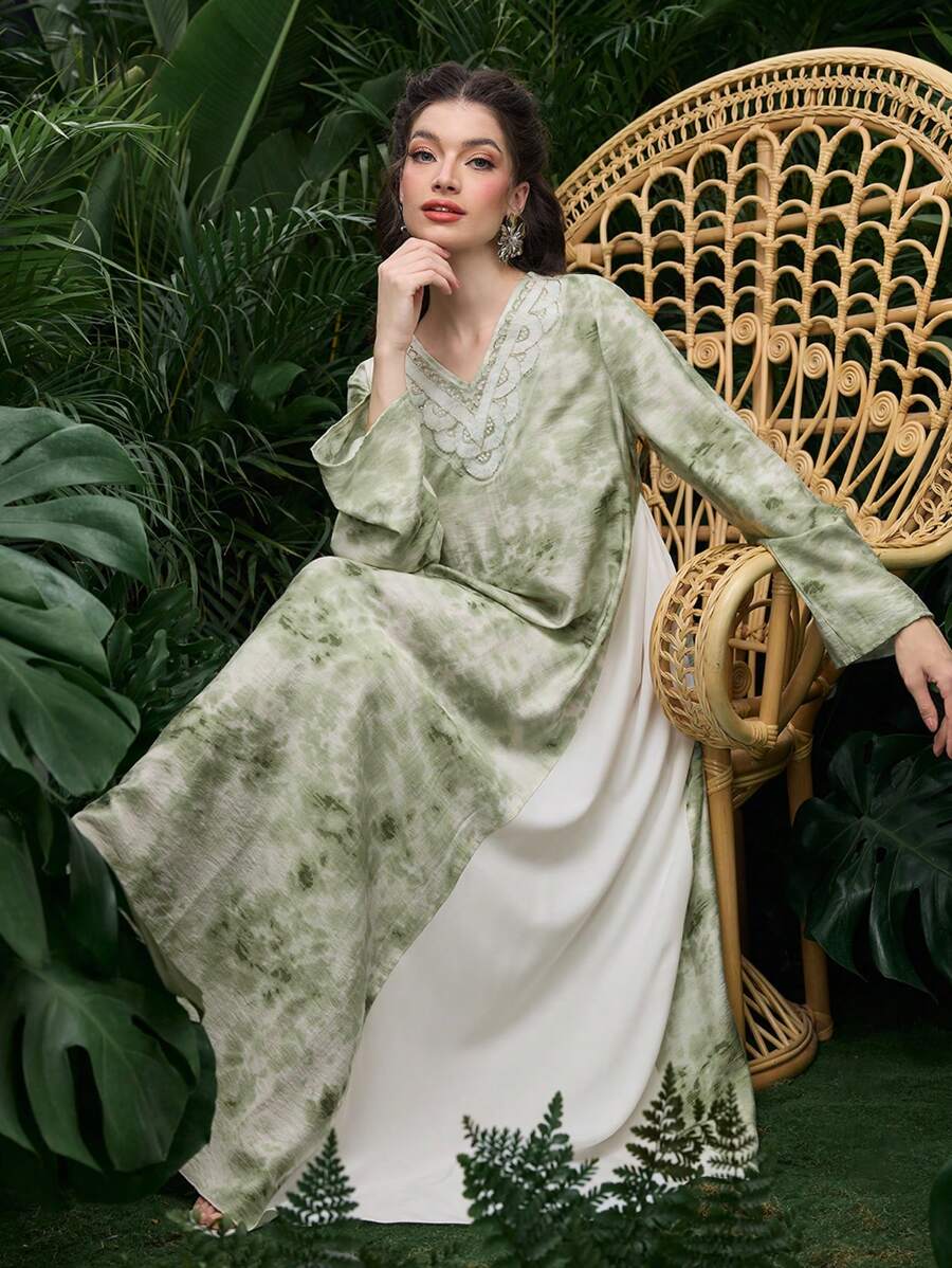 Al Najma New Style Rhinestone Collar Tie Dye Contrast Insert Robe, Arabian Dresses - Green - View 1