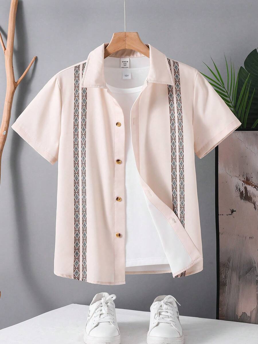 SHEIN Tween Boys College Travel Print Turndown Collar Short Sleeve Casual Shirt, Suitable For Commuting, School, Daily, Sport, Spring/Summer