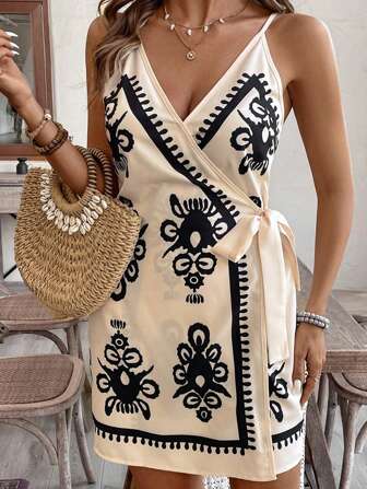SHEIN VCAY Plus Size Holiday Casual Retro Printed Tie Wrap Slip Dress,Beach Dress Sundress,Holiday Outfits Boho