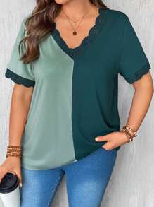 SHEIN LUNE Camiseta casual de talla grande para mujer con cuello en V, en patchwork y encaje