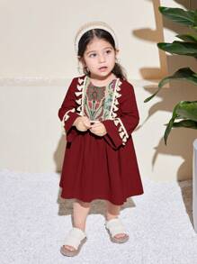 SHEIN 女婴可爱碎花流苏长袖连衣裙，适合春夏度假穿着 - 紅色 - 查看 3