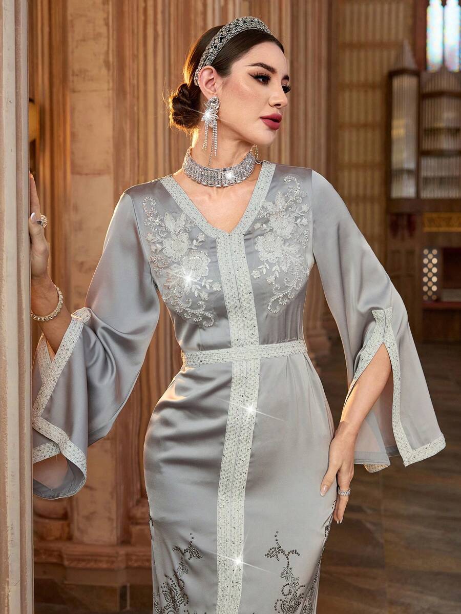 Al Najma Women's Elegant Sequin Embroidery Rhinestone Tassel Hem Arabian Dress, Luxury Evening Dress Arabian Dresses - Grey - View 1