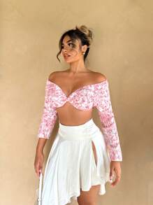 Zolique Camisa corta de hombros descubiertos con estampado floral completo y detalle retorcido, informal para vacaciones - Rosa - Ver 3