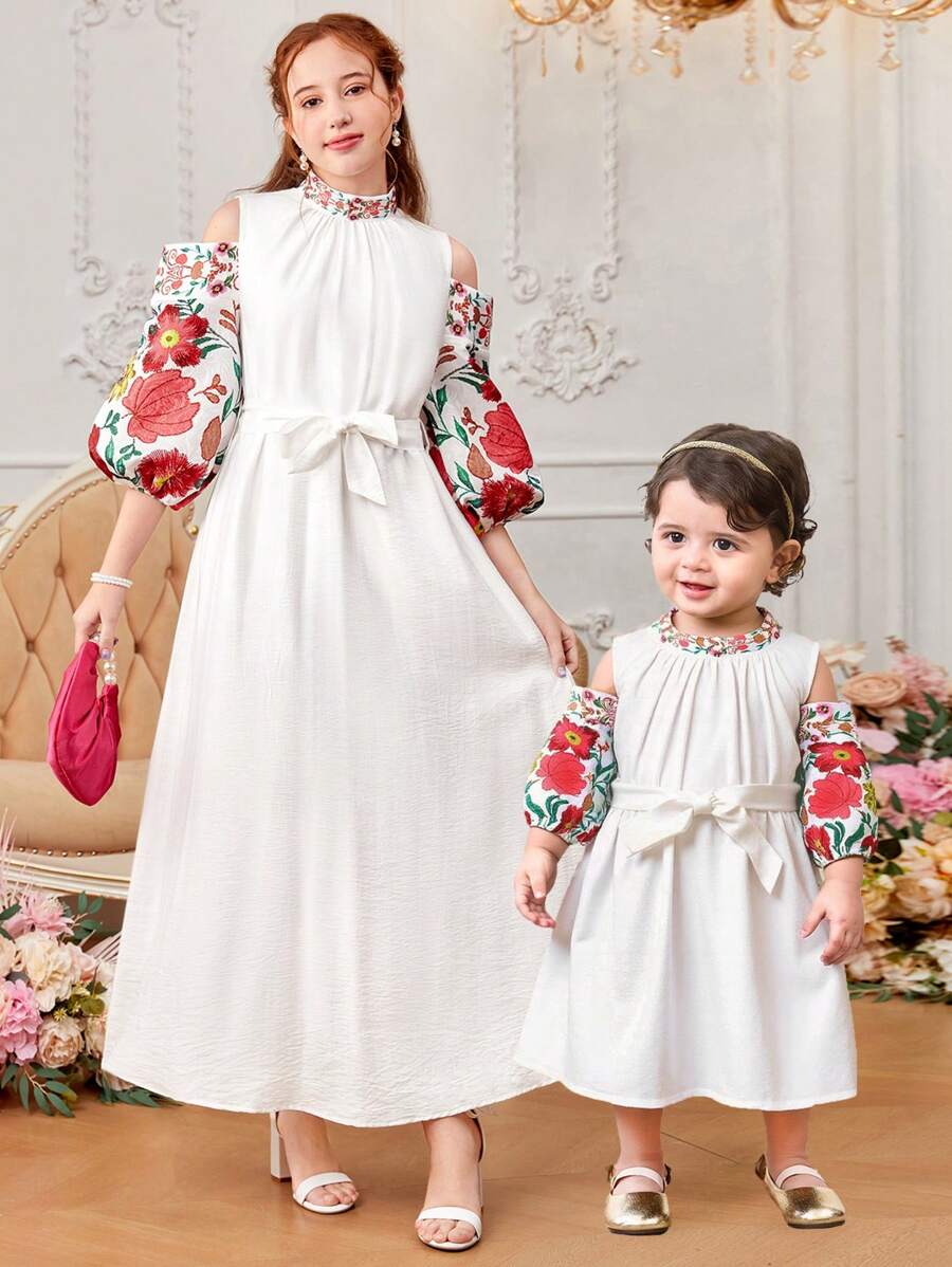 SHEIN Babygirl 花卉印花露肩短袖连衣裙，夏季度假装 - 白色 - 查看 1