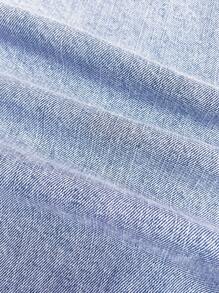 Manfinity Hypemode Chaqueta vaquera casual de mezclilla azul claro lavada para hombres