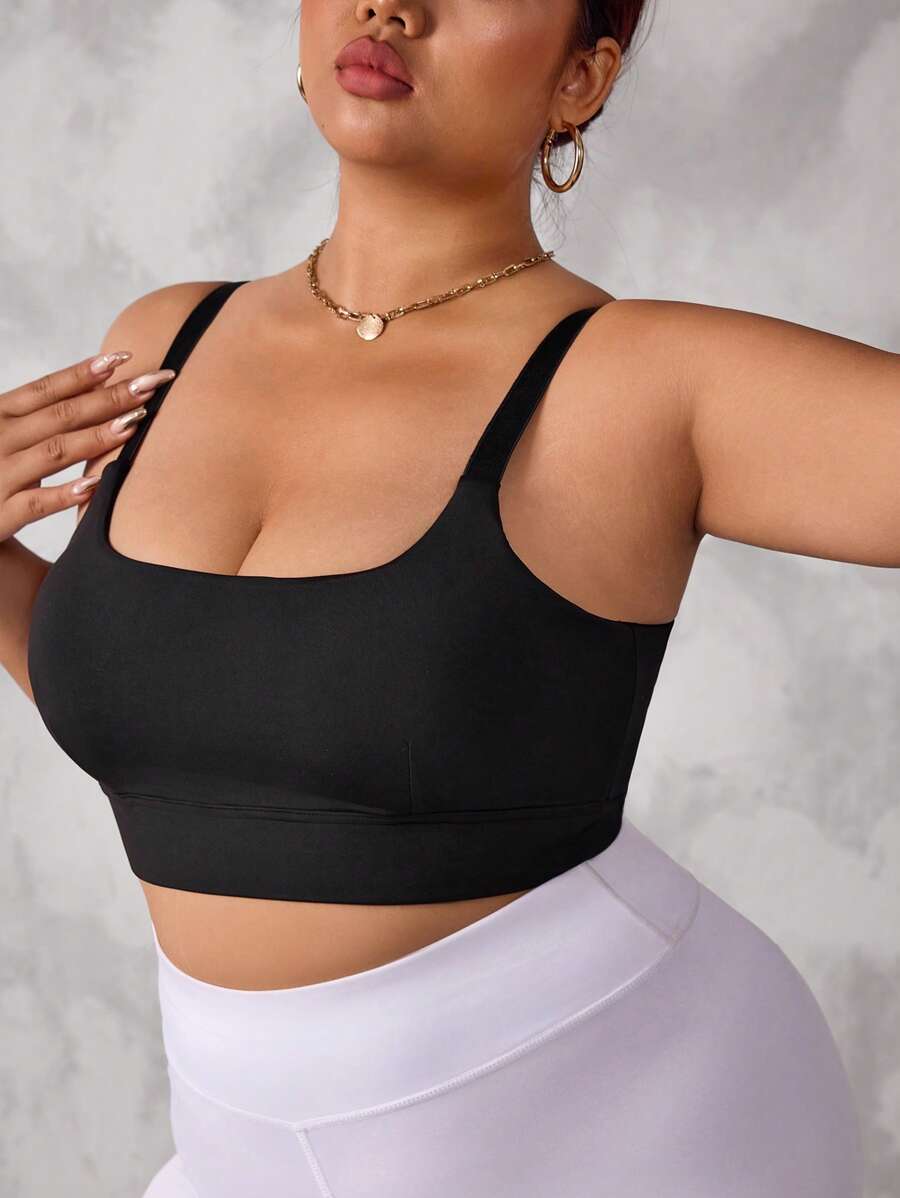 SHEIN Rhythm Era Sujetador deportivo con relleno extraíble para tallas grandes para primavera y verano, con cuello de halter fruncido - Negro - Ver 1