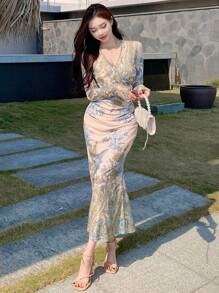 DAZY 女士印花V领长袖及膝度假连衣裙，秋季波西米亚风连衣裙 - 黃色 - 查看 4