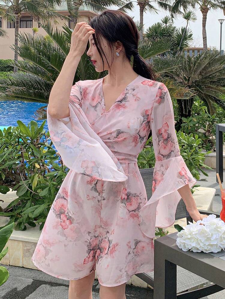 Women's All-Over Ditsy Floral Asymmetrical Ruffle Trim Flare Sleeve Shorts Playsuit, Elegant Vacation Outfit Summer Women Rompers Boho