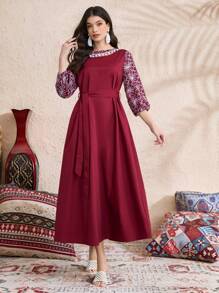 Al Najma Robe abaya pour femmes avec broderie florale modeste, robes longues modestes - Rouge - Voir 1