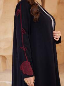 Al Najma Plus Size Women Fashion Embroidered Retro Modest Arabic Style Abaya, Robe