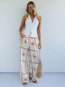 Forever 21 Women Festival Holiday Printed Half-Through Pants