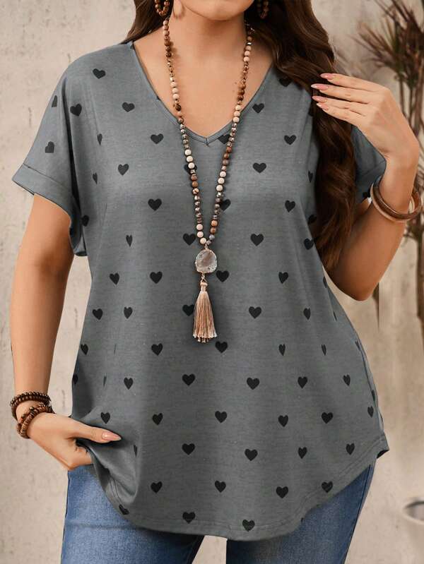 EMERY ROSE Camiseta de manga corta de murciélago con cuello en V con estampado de corazón para mujer talla grande, conjunto de verano para mujer, atuendo de vacaciones para mujer