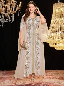 Al Najma Plus Size Elegant Luxury Sequins Embroidered Pleated Dress For Women, Arabic Style - Apricot - View 4