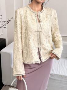 EastFlair 女士花卉蕾丝长袖纽扣优雅夹克 - 米色 - 查看 4