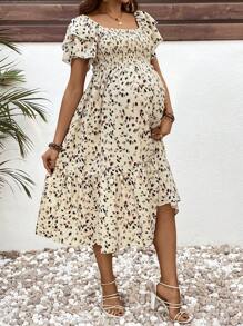 SHEIN Maternity Resort Allover Print Ruffle Hem Short Sleeve Dress