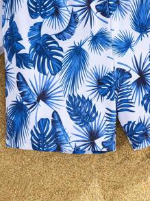 SHEIN Set de 2 piezas de traje de baño para niño preadolescente que incluye camiseta de manga corta con cuello redondo y estampado de hojas, y pantalón corto de cintura elástica, adecuado para otoño, primavera, verano, uso diario, actividades al aire libre, deportes, escuela, estilo callejero, fiestas y ocio en casa, playa, natación