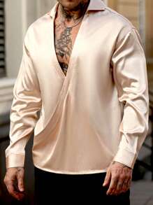 Manfinity AFTRDRK Camisa casual de manga larga con cuello de solapa para hombre, de popelina