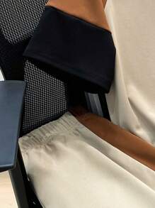 SHEIN Set de 2 piezas de camiseta de manga raglán con contraste de color y shorts para adolescentes varones, estilo callejero punk rock, de uso universitario y diario, apropiado para primavera/verano, para fiestas y festivales de música