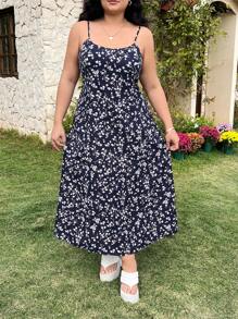 SHEIN EZwear Plus Size Women,Long Beach Dress,Ditsy Floral Spaghetti Strap Casual Dress, Minimalist & Fashionable For Everyday Wear,Spring Summer Clothes - Multicolor - View 3