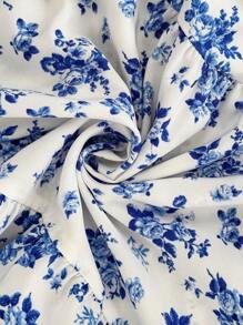 Elenzga Plus Size Elegant Ditsy Floral Lace-Up Backless Cami Dress - Blue and White - View 6