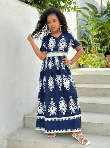 SHEIN Tween Girls' Vacation Casual Ditsy Floral V-Neck Short Sleeve Dress Holiday Outfits - Navy Blue - View 3