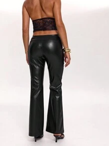 SHEIN BAE 春夏音乐节乡村派对音乐会黑色纯色简约时尚仿皮性感低腰喇叭裤女款 - 黑色 - 查看 2
