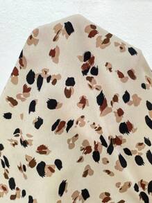 SHEIN Maternity Resort Allover Print Ruffle Hem Short Sleeve Dress
