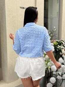 SHEIN EZwear Camisa corta de manga corta a cuadros azules y blancos en talla grande - Azul y blanco - Ver 2